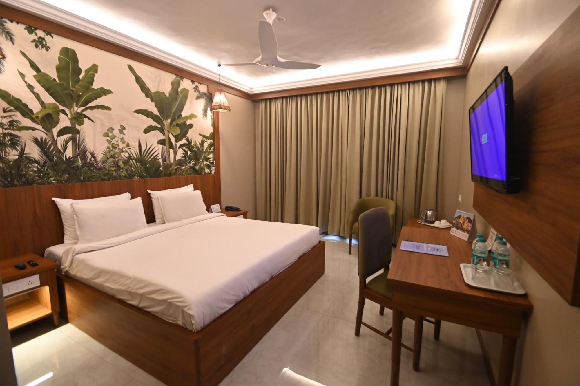 Rns Residency Sea View Hotel Mavalli Ngoại thất bức ảnh