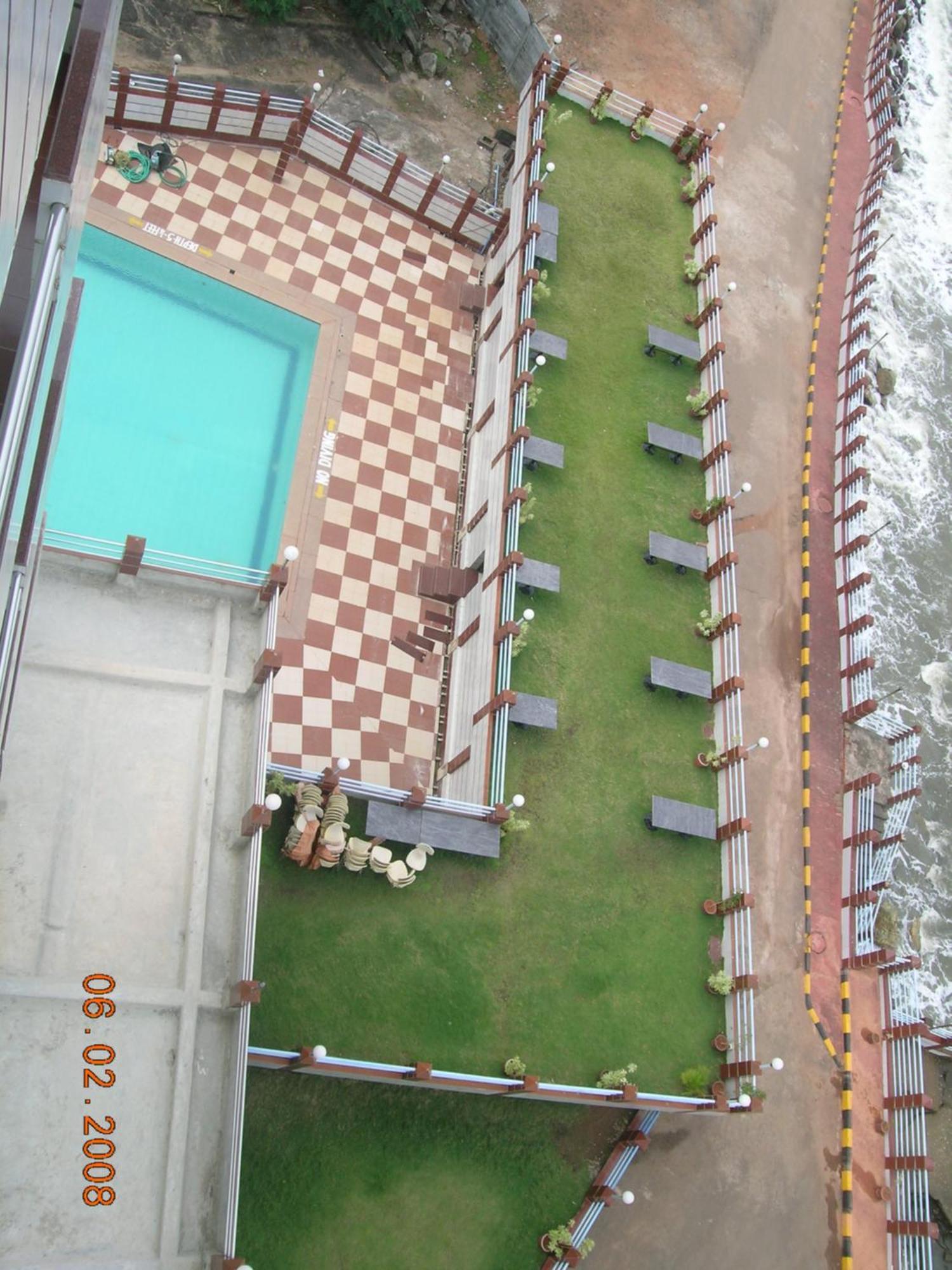 Rns Residency Sea View Hotel Mavalli Ngoại thất bức ảnh